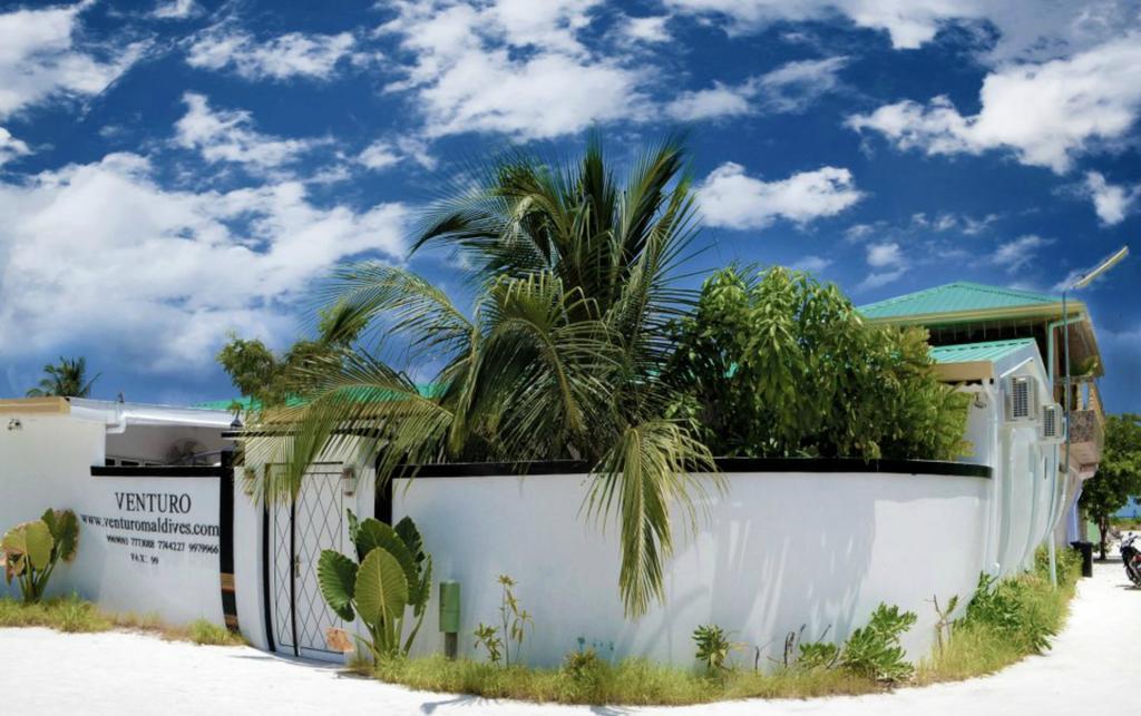 Venturo Maldives Hotel Maafushi Exterior photo